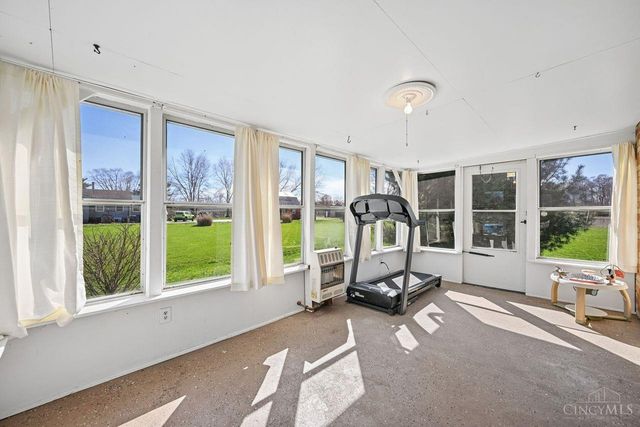 328 Apple Road, Amelia, OH 45102