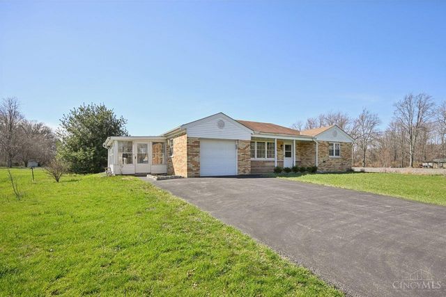 328 Apple Road, Amelia, OH 45102
