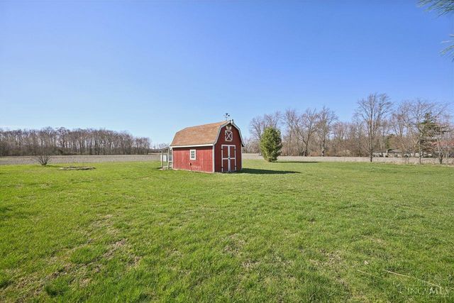 328 Apple Road, Amelia, OH 45102