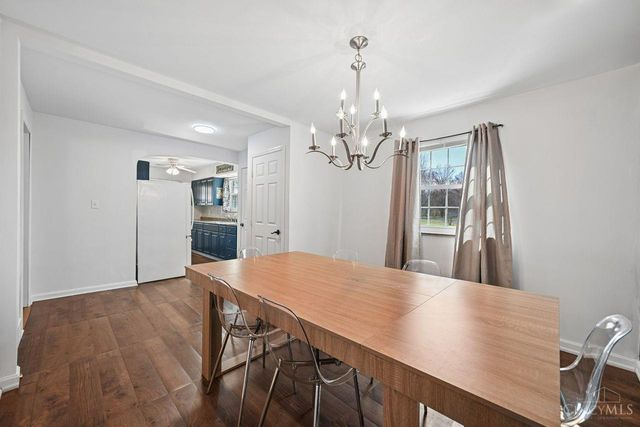 328 Apple Road, Amelia, OH 45102