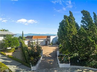 16015 Jeanne Ln, Encino, CA 91436