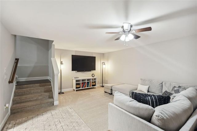 1007 N Edgemont Drive 17, Alpharetta, GA 30009