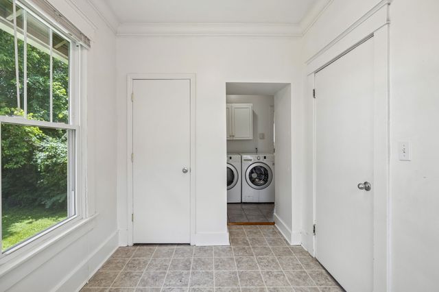 1712 Villa Pl, Nashville, TN 37212