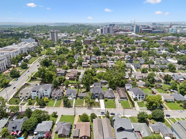 1712 Villa Pl, Nashville, TN 37212