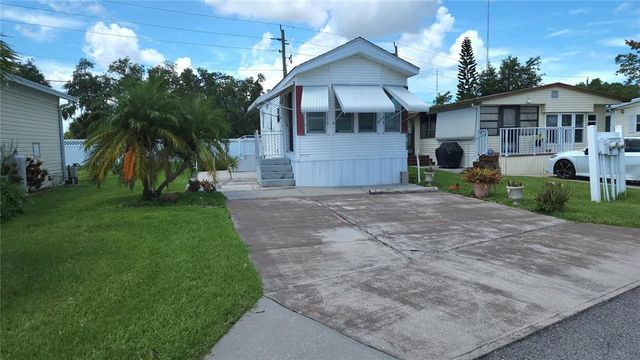3333 26TH AVENUE E 1023, Bradenton, FL 34208