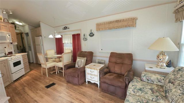 3333 26TH AVENUE E 1023, Bradenton, FL 34208