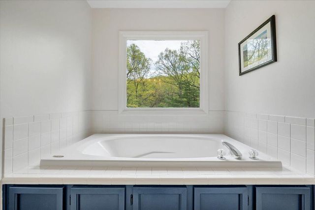 245 Timber Trail LN, Hardy, VA 24101