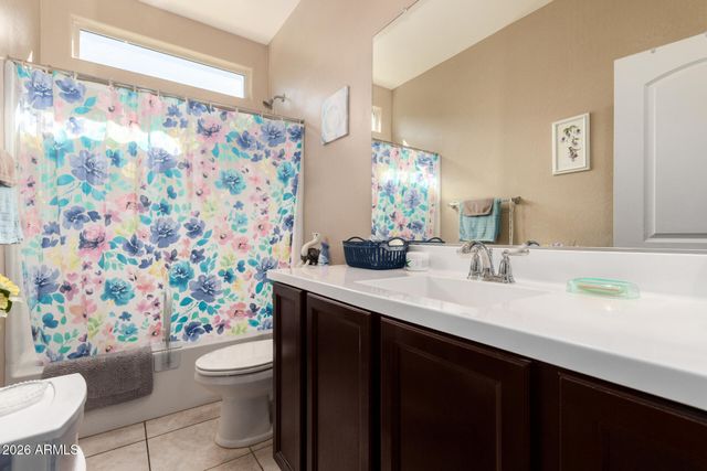 17193 W LISBON Lane, Surprise, AZ 85388