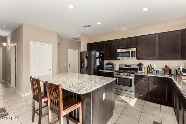 17193 W LISBON Lane, Surprise, AZ 85388