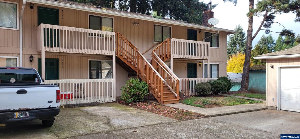 2151 National Ct SE, Salem, OR 97306