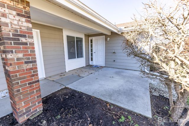 213 Doremus Drive C, Monroe, NJ 08831