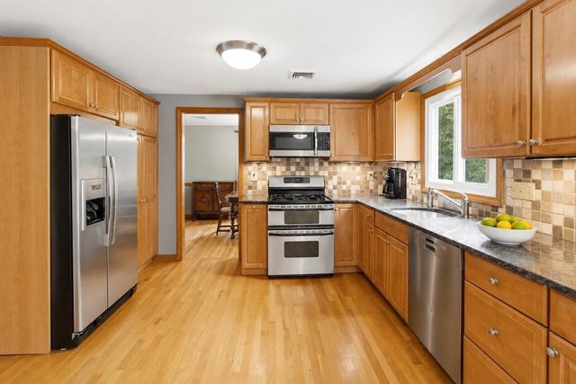 31 Nelson Way, Mansfield, MA 02048