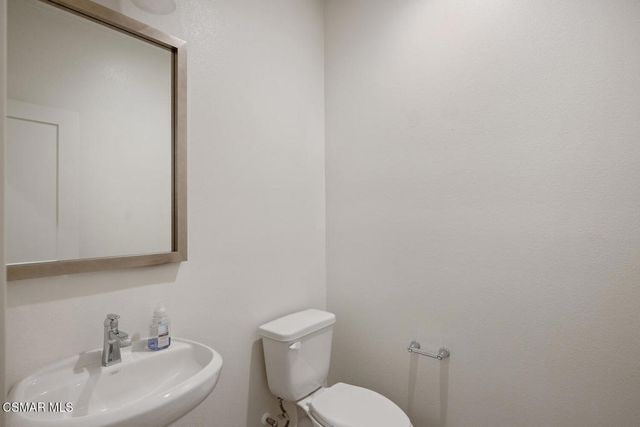 105 Red Brick Drive 2, Simi Valley, CA 93065