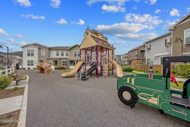 105 Red Brick Drive 2, Simi Valley, CA 93065