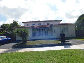 1851 NW 32nd Ave B31, Miami, FL 33125