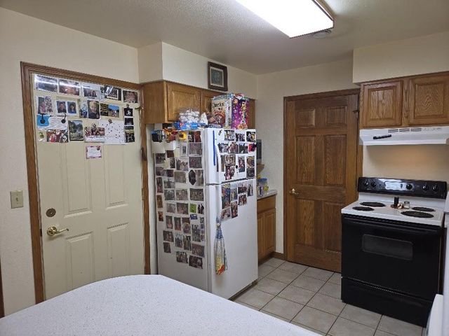1004 Chrysler DRIVE, Mishicot, WI 54228
