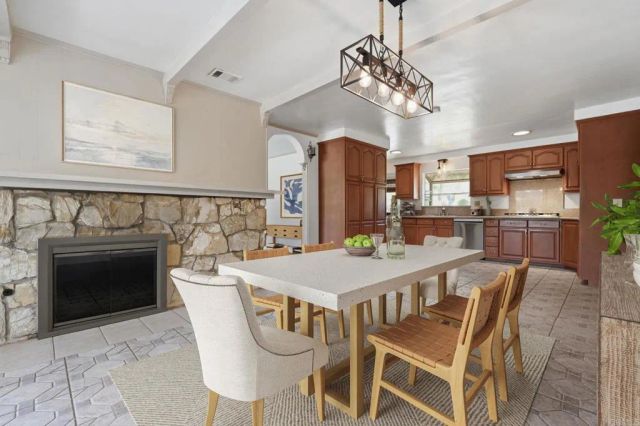 3267 Avenida De Loyola, Oceanside, CA 92056