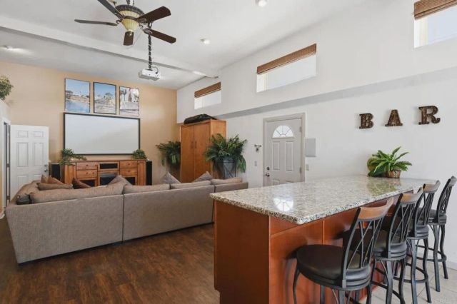 3267 Avenida De Loyola, Oceanside, CA 92056