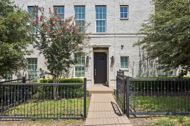 7333 Valley View Lane 807, Dallas, TX 75240