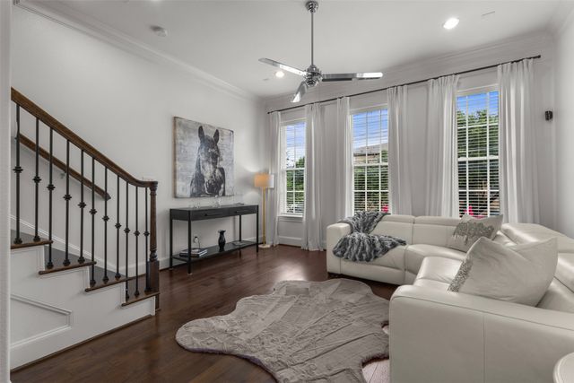 7333 Valley View Lane 807, Dallas, TX 75240