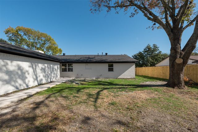 3913 Southridge Drive, Rowlett, TX 75088