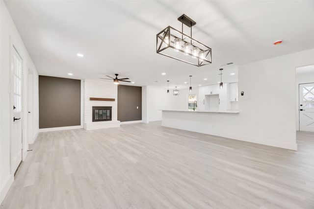 3913 Southridge Drive, Rowlett, TX 75088