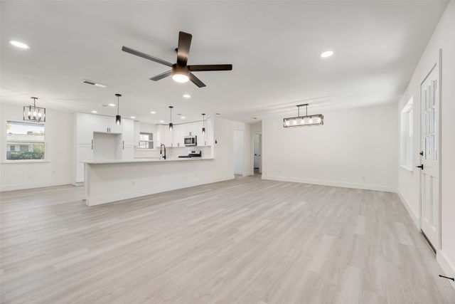 3913 Southridge Drive, Rowlett, TX 75088