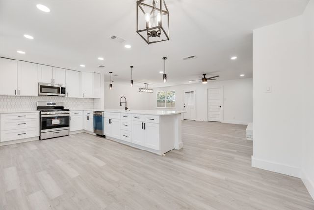 3913 Southridge Drive, Rowlett, TX 75088