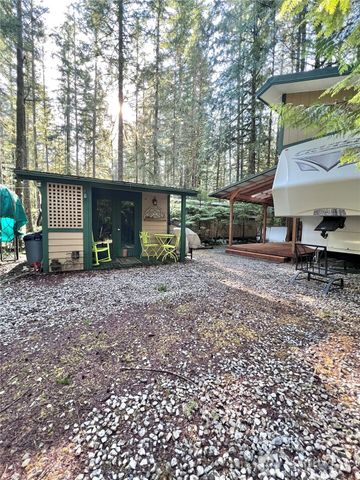 240 Shinn Canyon Drive, Deming, WA 98244