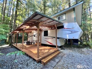 240 Shinn Canyon Drive, Deming, WA 98244