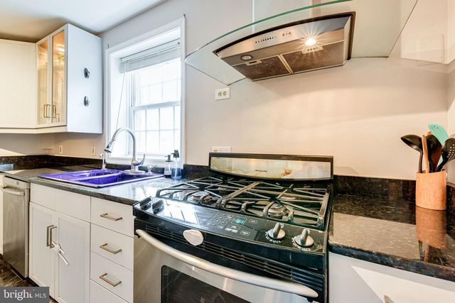 2965 SYCAMORE ST, Alexandria, VA 22305