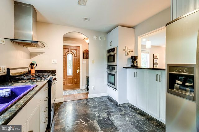 2965 SYCAMORE ST, Alexandria, VA 22305