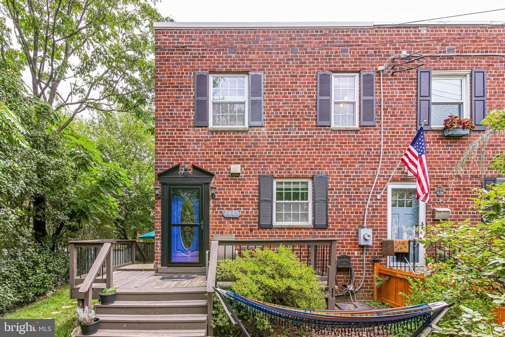 2965 SYCAMORE ST, Alexandria, VA 22305