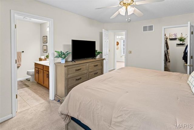 641 High School Street, Collinsville, IL 62234