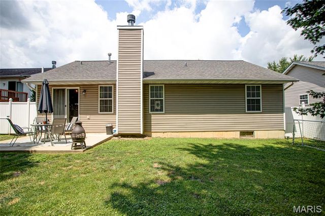 641 High School Street, Collinsville, IL 62234