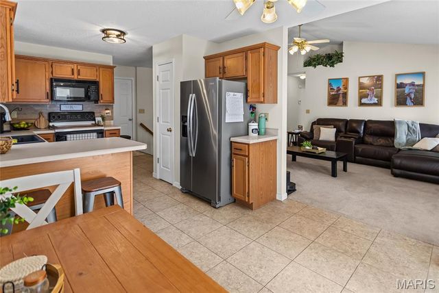 641 High School Street, Collinsville, IL 62234