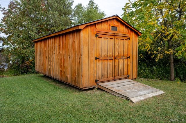4070 Tennessee Circle, Eden, NY 14057