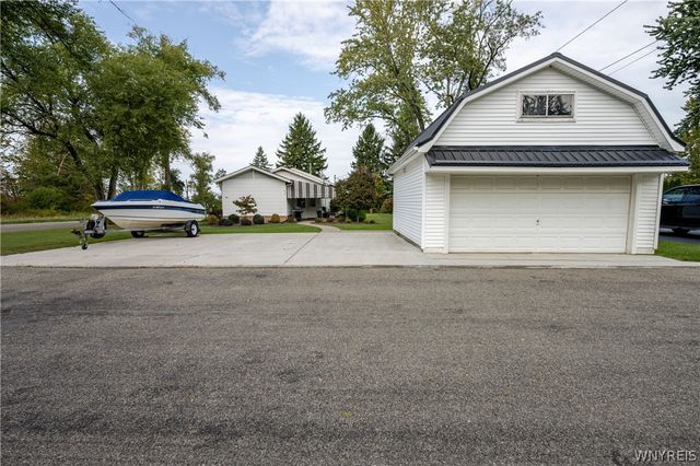 4070 Tennessee Circle, Eden, NY 14057