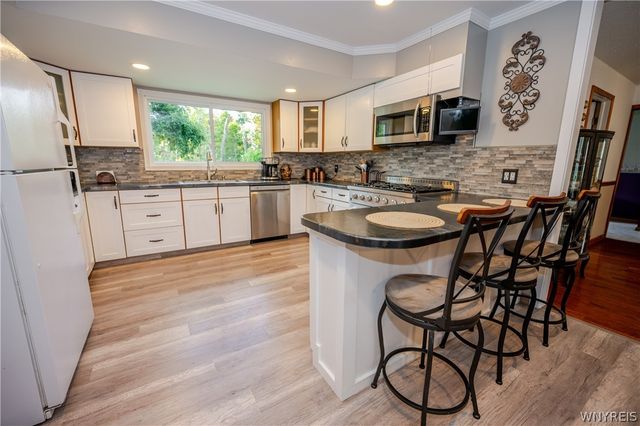 4070 Tennessee Circle, Eden, NY 14057