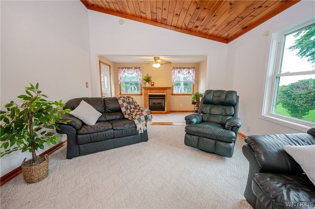 4070 Tennessee Circle, Eden, NY 14057