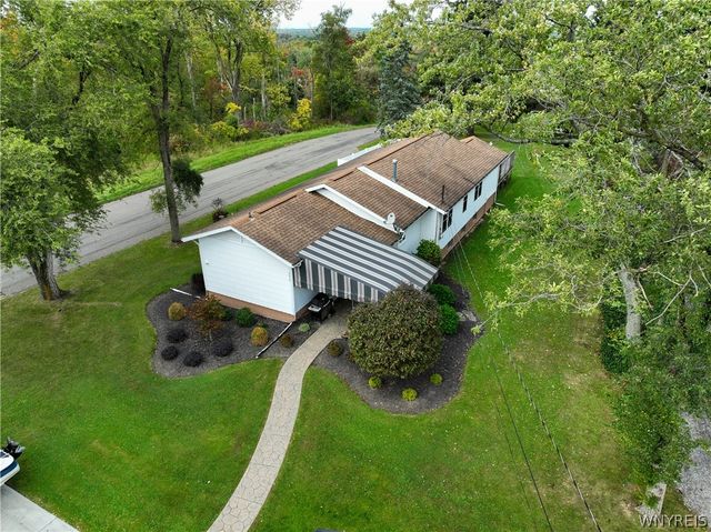 4070 Tennessee Circle, Eden, NY 14057
