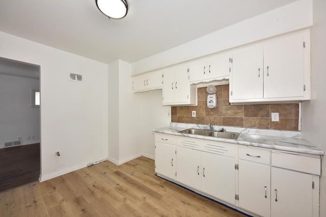 5754 N 65th STREET, Milwaukee, WI 53218