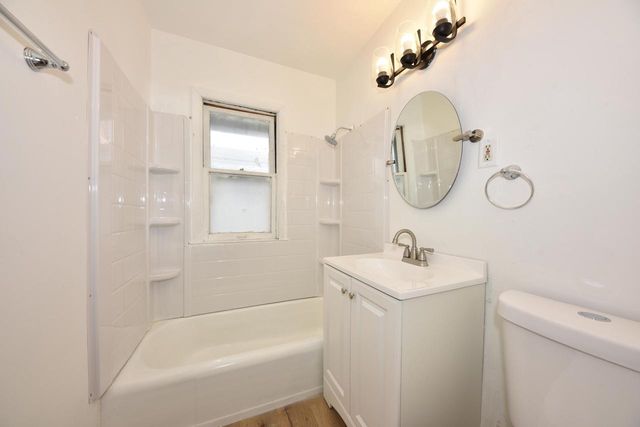 5754 N 65th STREET, Milwaukee, WI 53218