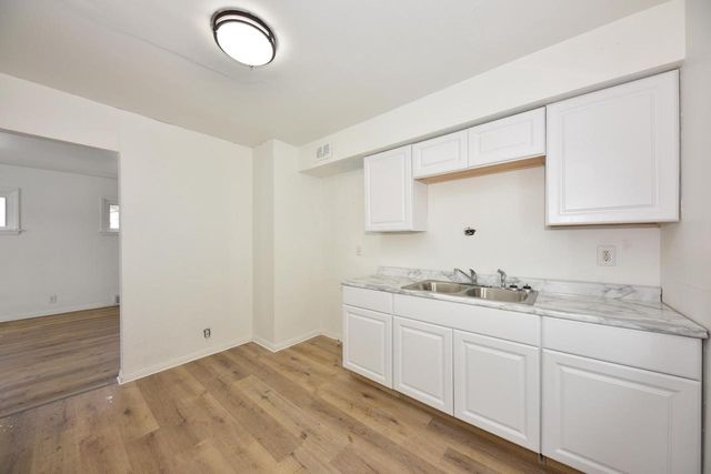 5754 N 65th STREET, Milwaukee, WI 53218