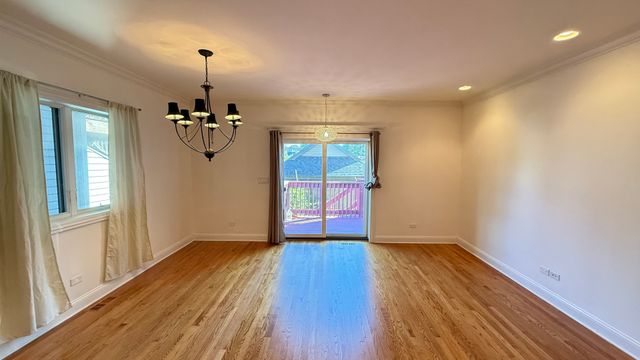 4411 S Wallace Street, Chicago, IL 60609