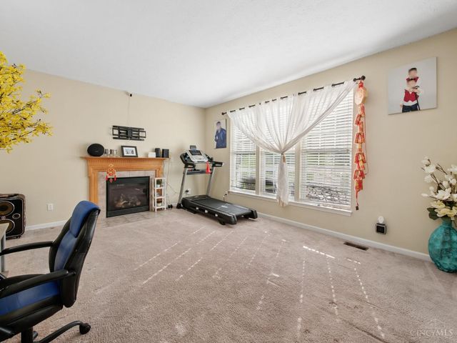 8200 Vadith Court, West Chester, OH 45069
