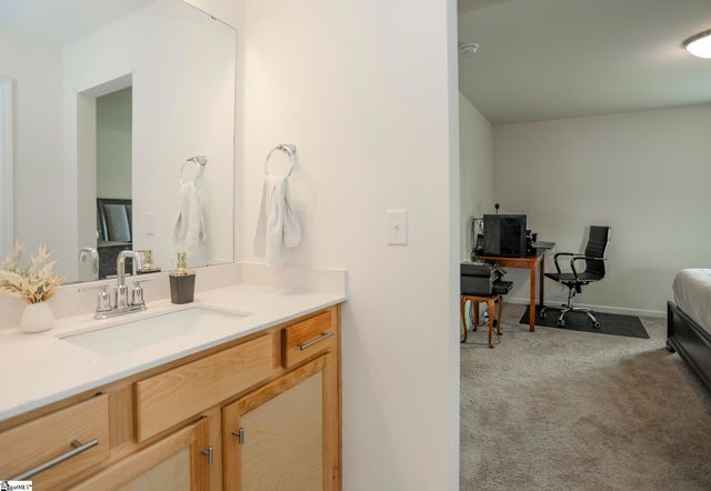 252 Pendergast Road, Greenville, SC 29605