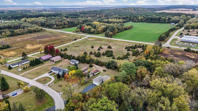 W3832 Orchard Avenue, Green Lake, WI 54941