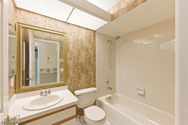 7380 Saint Ives WAY 1305, Naples, FL 34104