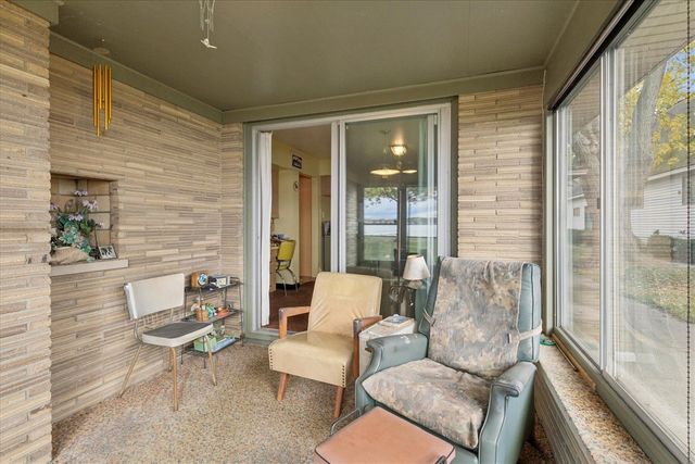 2016 Lake Street, Holland, MI 49424